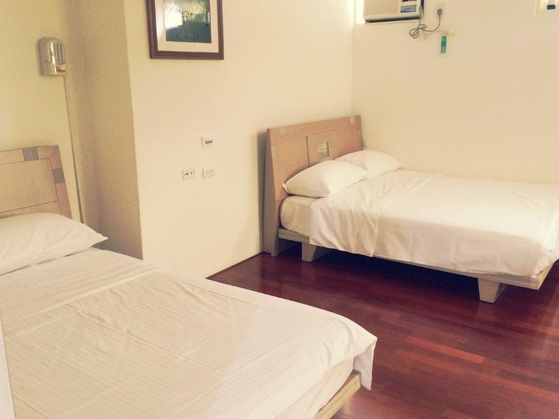 Home Town B & B Hualien City Ngoại thất bức ảnh